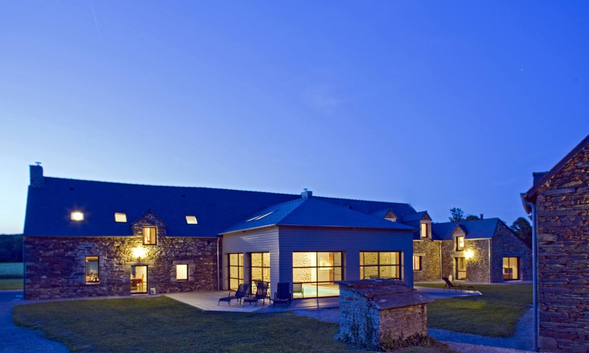 Quelneuc Cottage | 4-person gîte with heated indoor pool near La Gacilly Morbihan