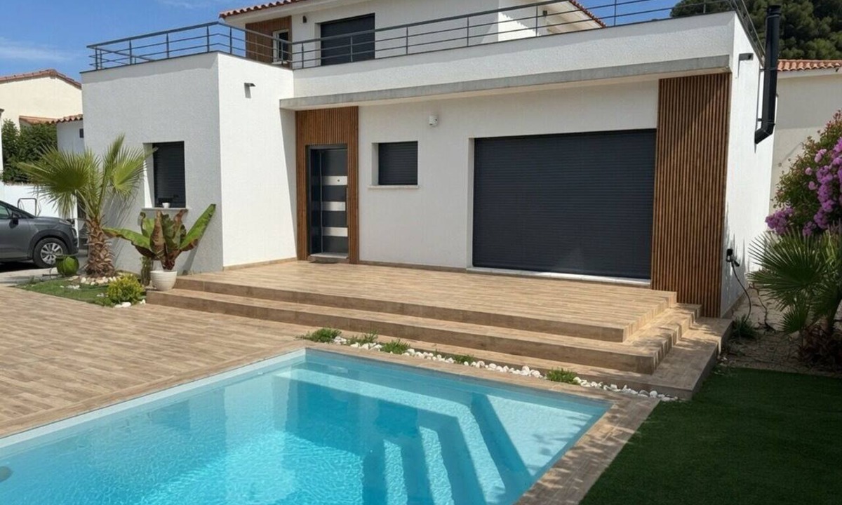 Ensues-la-Redonne House | ARCHITECT-DESIGNED VILLA 5 MINUTES FROM THE BEACHES