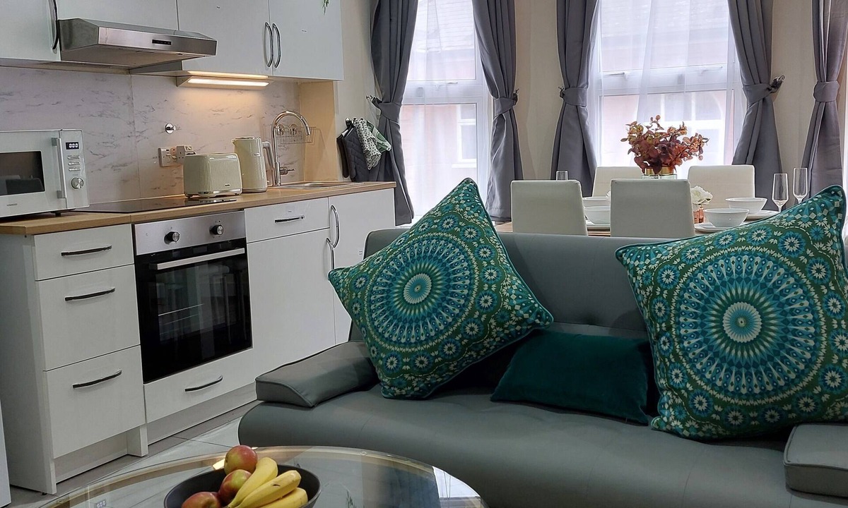 Rotherhithe Apartment | Beautiful 2 Bed Flat Close To Central London