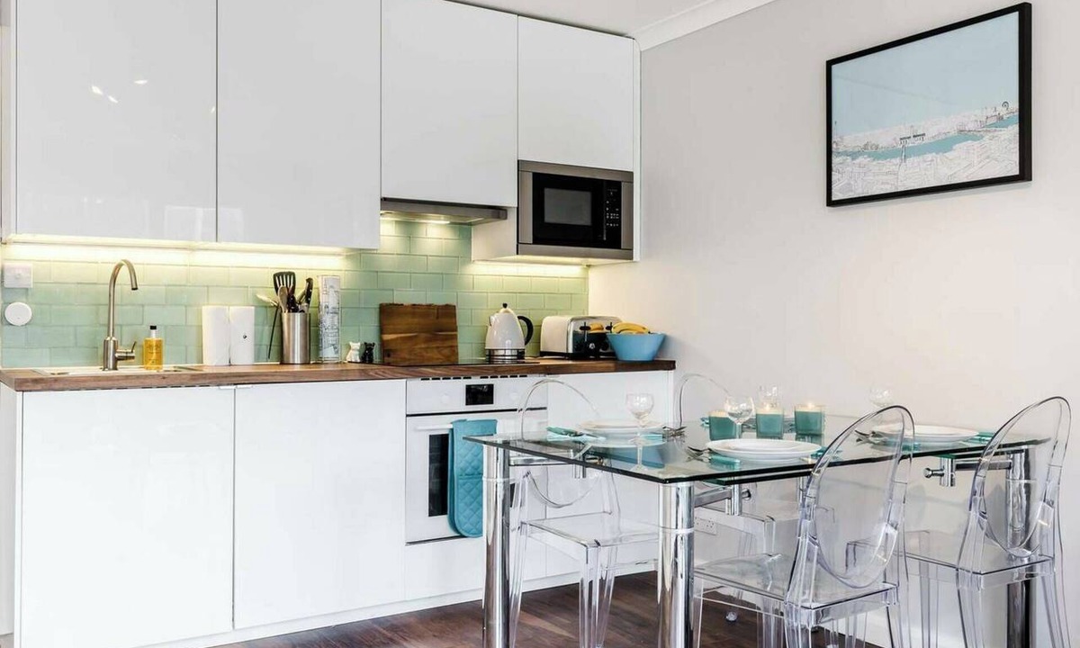Bishop's Apartment | Beautifully Presented 2BD Flat near Westminster