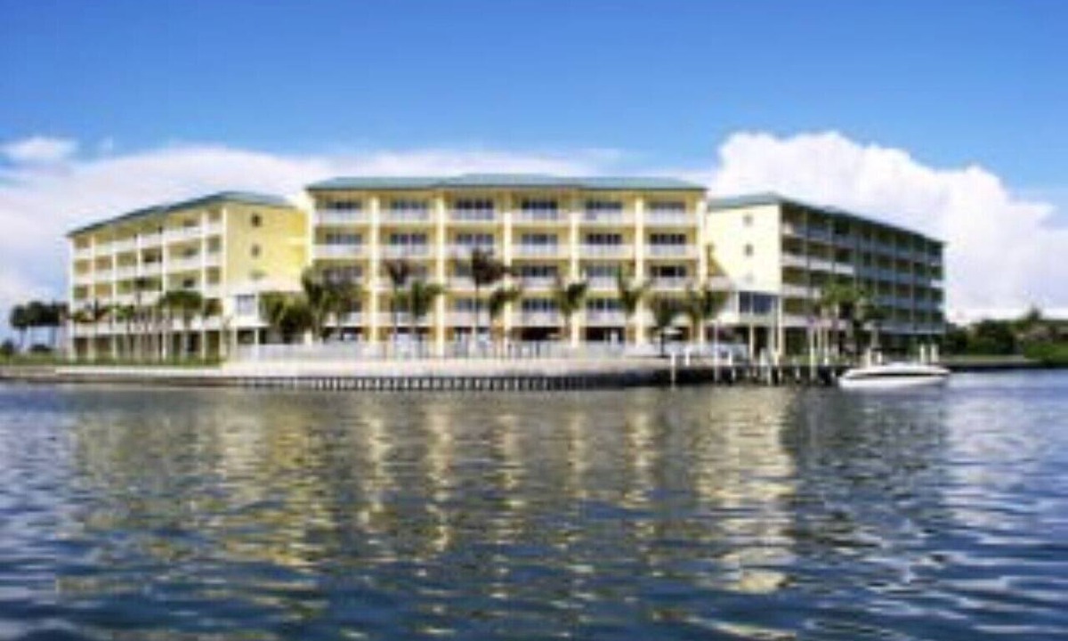 St. Petersburg Condo | Boca Ciega Waterfront Condo, pool/hot tub, near Trails/Dining, 3mi Madeira Beach