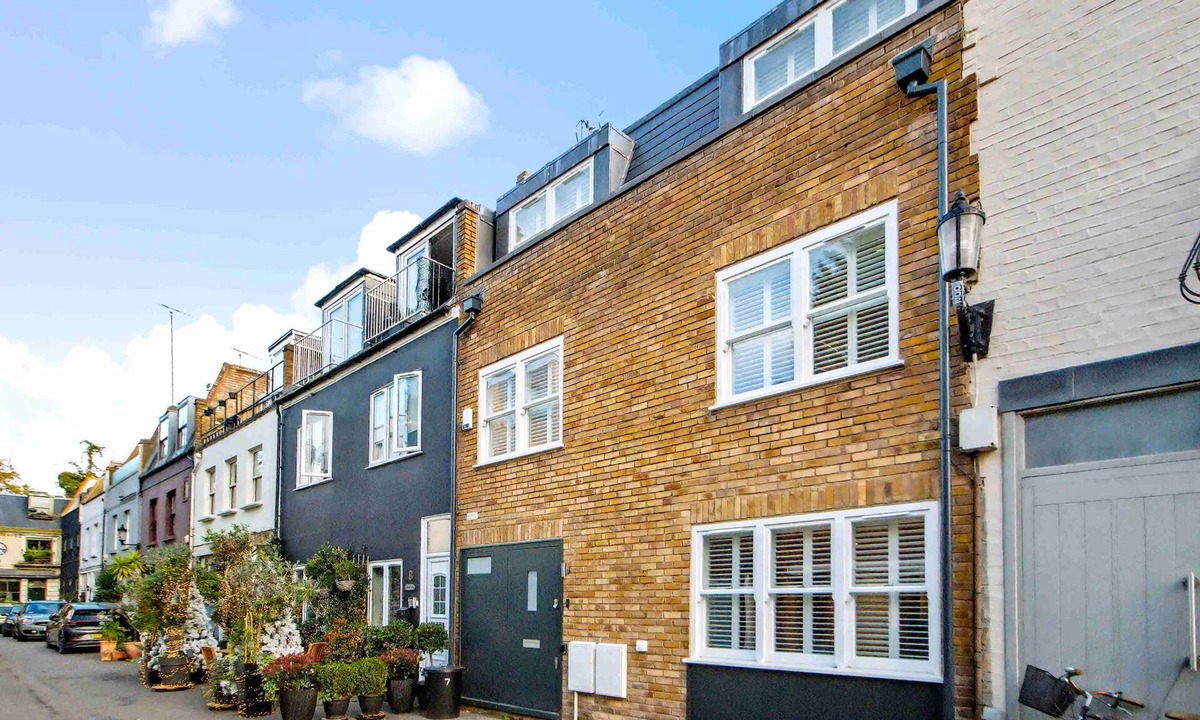 Notting Hill House | Bright & Modern Notting Hill Mews