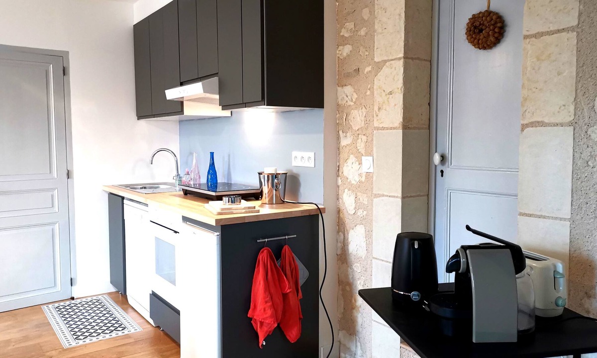 Saint-Benoit-la-Foret House | Bulle de campagne