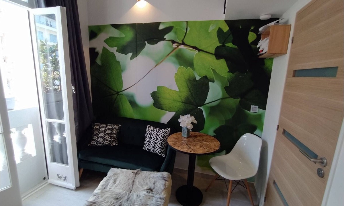 Gambetta Apartment | Charming Tiny House studio – 100 m from the beach and the Paseo de los Ingleses