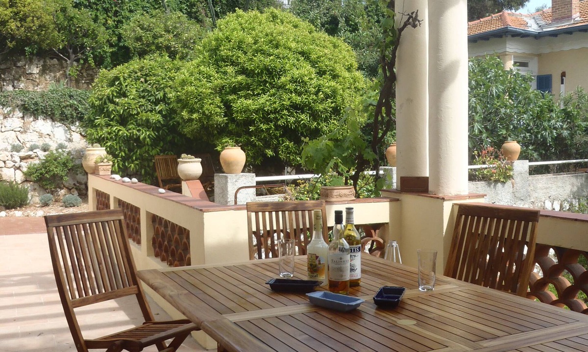Villefranche-sur-Mer Villa | Charming villa, yet affordable, in Villefranche-sur-mer, the real Cote d’Azur.