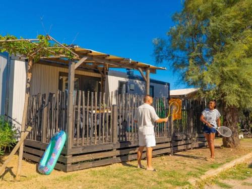 Frontignan Other | Cottage, animaux OK, clim - 6 pers. - API-1-52-2199