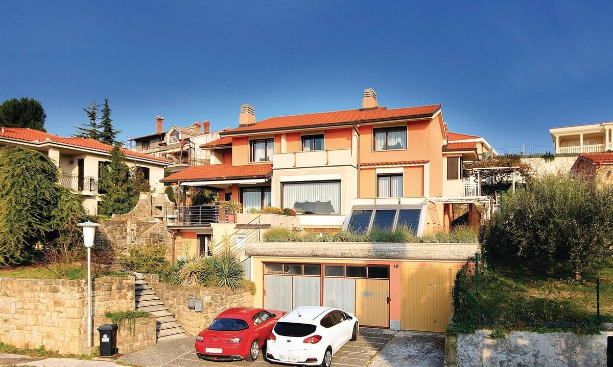 Piran Apartment | Cozy apartment in Piran with house sea view