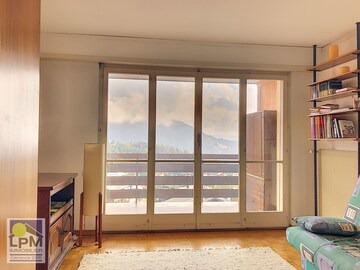 Leysin Apartment | Davel 20 Small practical studio, well located close to everything, (walking) to 1 min. from the cent