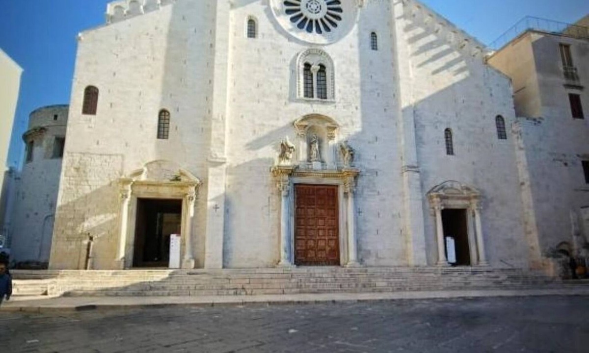 Old Town House | Dimora D'Archi in the beating heart of Bari's Borgo Antico