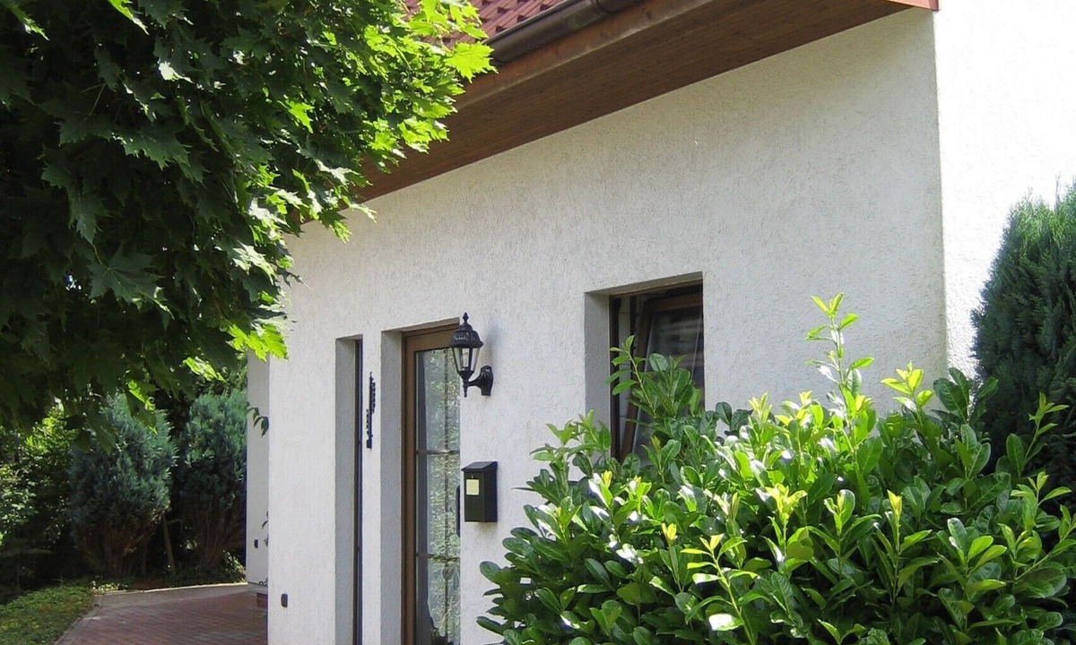 Nordseebad Burhave House | Holiday house, WiFi, close to the beach, max. 6 people, 80sqm, 3 bedrooms, barbecue area