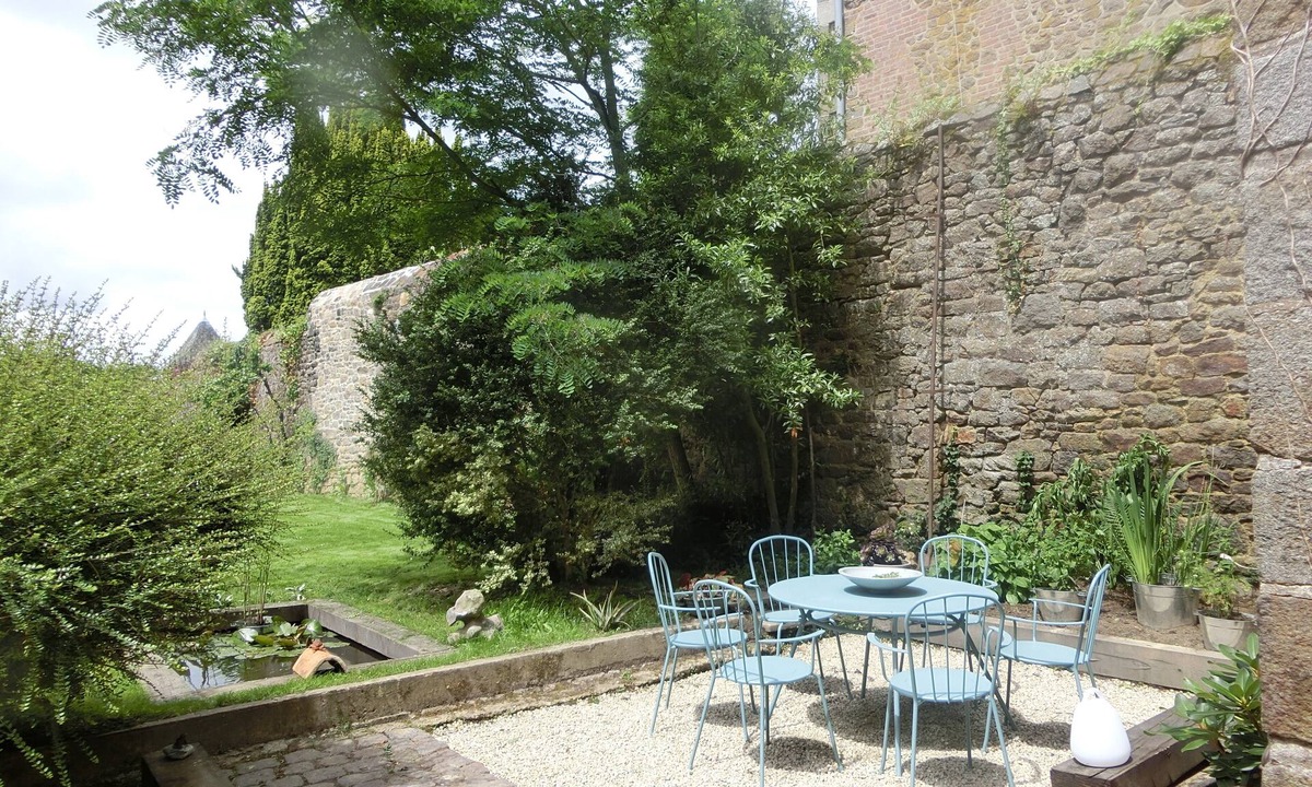 Hede House | Maison19 th, atypical and contemporary, Brittany Romantic