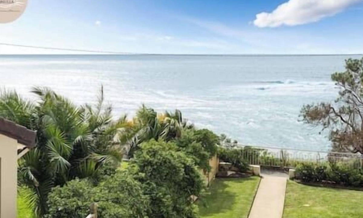 Cronulla Apartment | North Facing Seaside Apartment