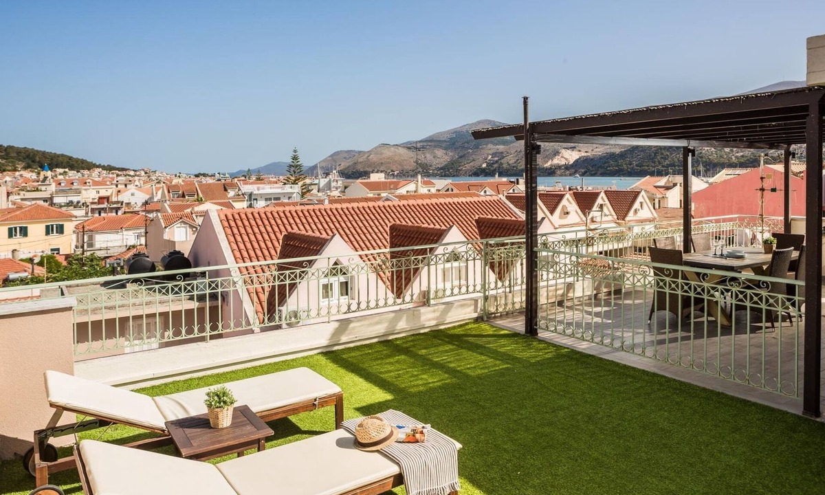 Argostoli Town Apartment | Panoramic Luxurious Penthouse