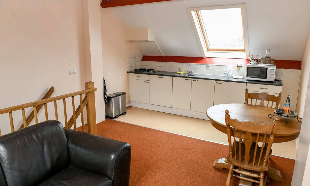 Leidschendam Apartment | Spacious apartment for 2 persons.