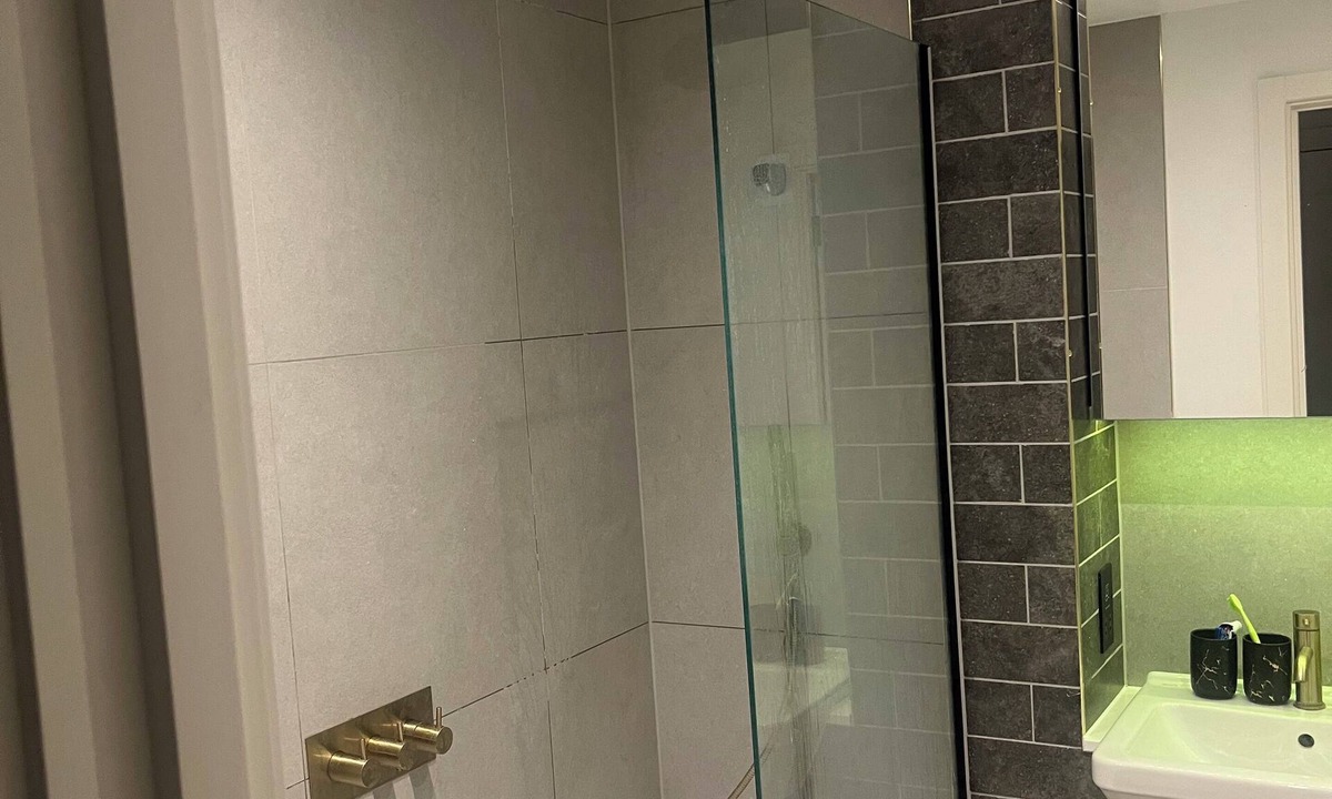 Hackney Wick Apartment | Spacious apartment in the heart of Hackney Wick (Zone 2 London)
