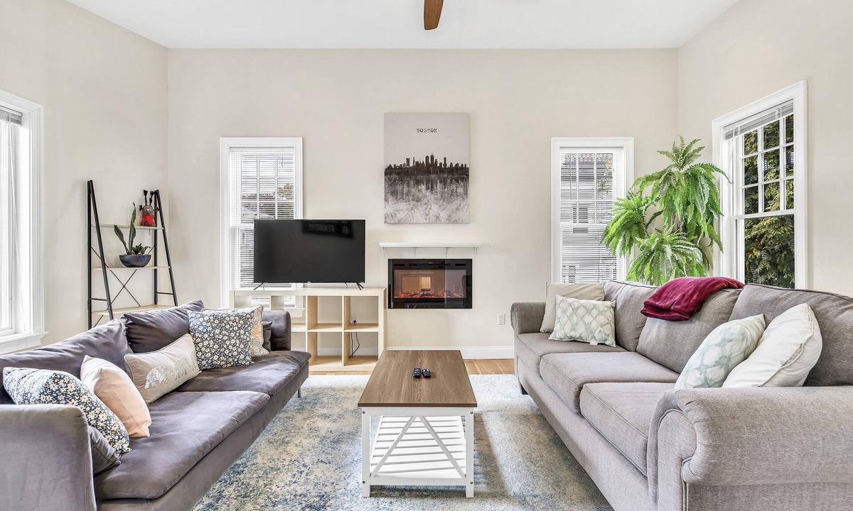 Allston House | Sparkling Boston Townhome with AC, Parking, Roku TV, Patio, Pet Friendly!