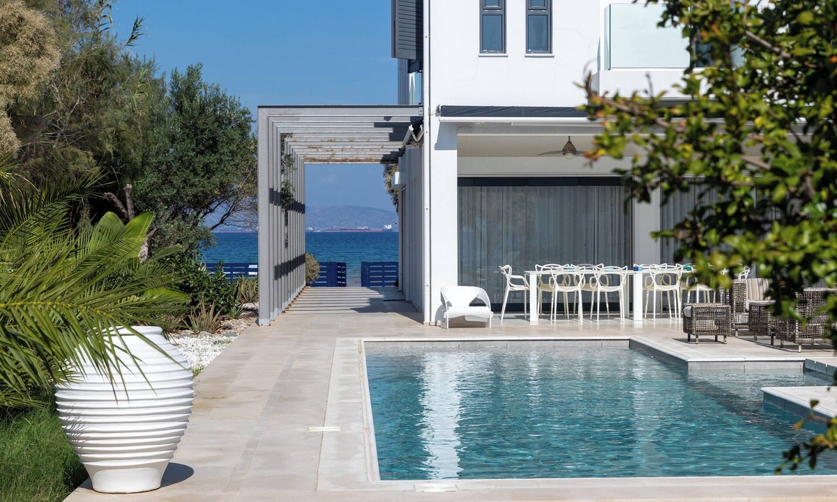 Vagia Villa | Sublime architect-designed villa on the beach
