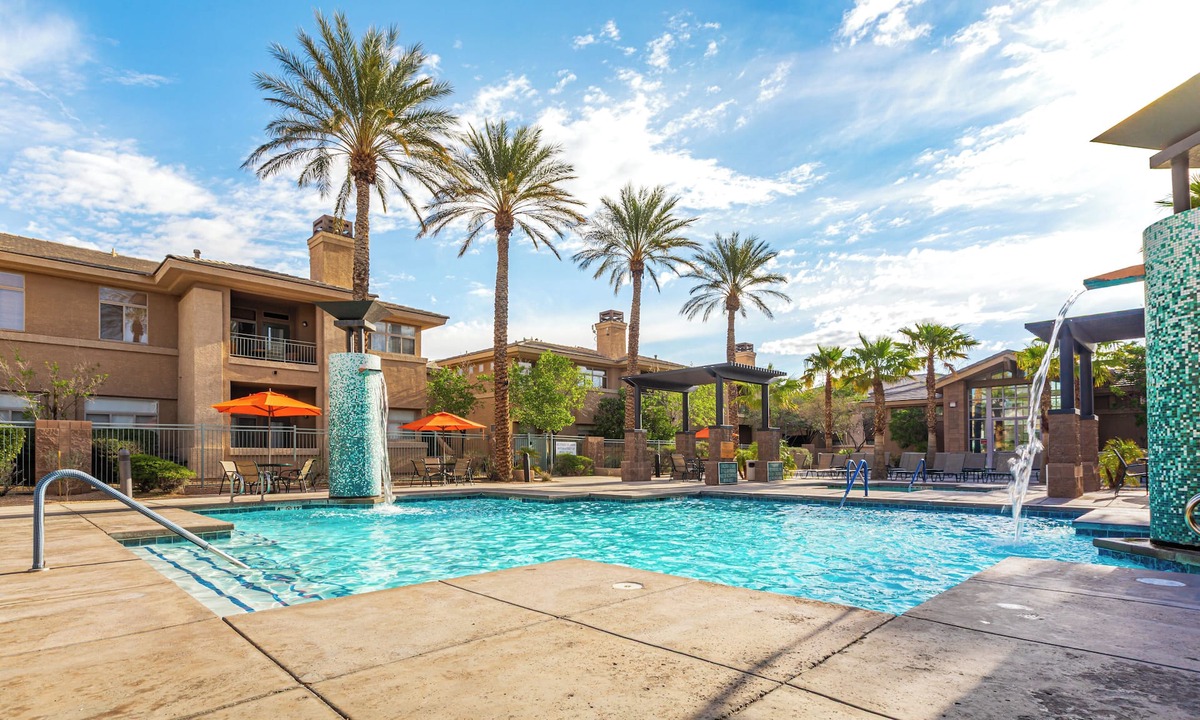 Spring Valley Apartment | The Cliffs at Peace Canyon