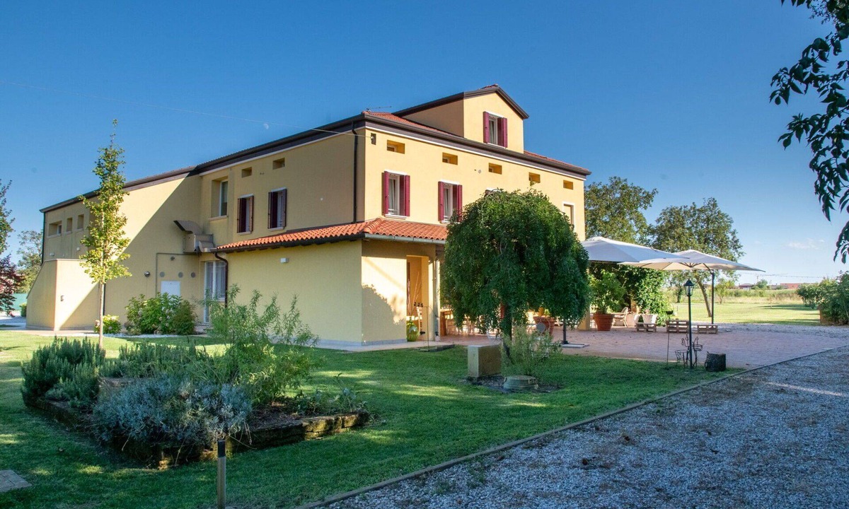 Vigonovo Villa | Wonderful private villa for 7 guests with WIFI, A/C, private pool and pets allowed