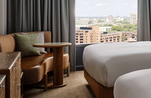 Lower Allston Hotel | 2 Accommodation Perfect for Group Stay | The Atlas Hotel | Minutes to Boston