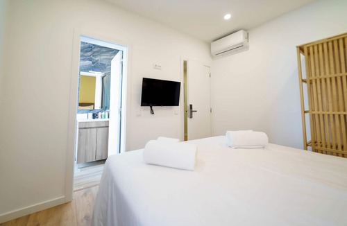 Calicos House | Atlantic Bliss
