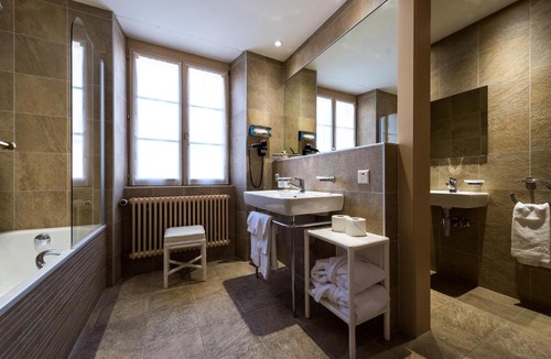 Cully Hotel | Auberge du Raisin