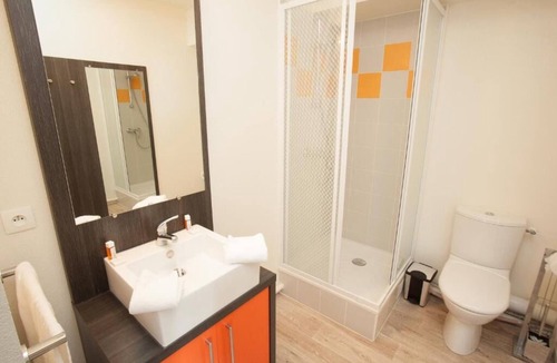 Chevilly-Larue Hotel | Balcony Studio Near Rungis Market With Quick Access to Central Paris