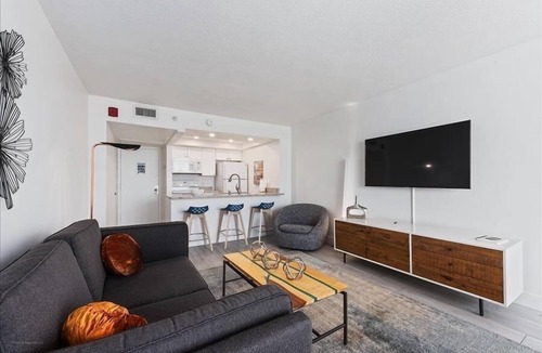 Hutchinson Island South Apartment | Beach Condo/High-End Finishes/Island Beach Resort/No Cleaning Fee/Condo 316