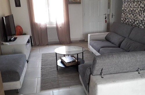 Saint-Martin-de-Crau House | Beautiful villa at the foot of the Alpilles