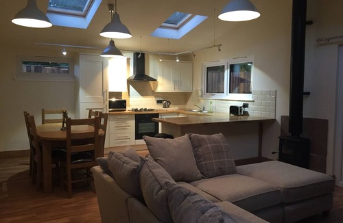 Congleton Cabin | Beech Lodge @ Shellow Lane Lodges
