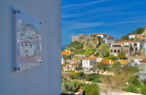 Vlikhos Apartment | Blue Shell Hydra