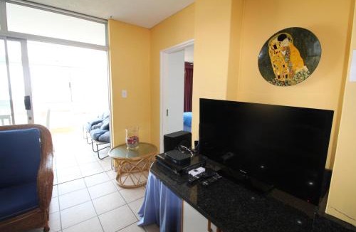 Margate Beach Apartment | Boulevard 211