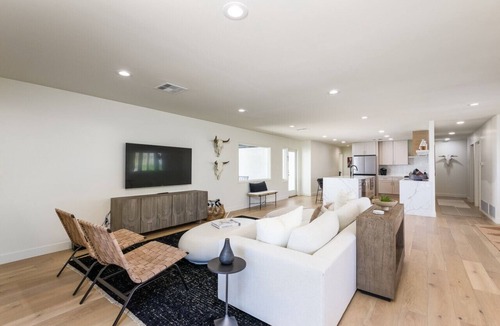 Camelback East House | Breezy 3BR | Private Pool + Chef’s Kitchen + More