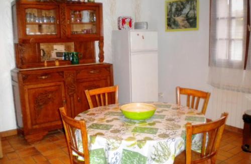 Mazieres-de-Touraine House | Charmante maison en Touraine: gîte avec jardin, animaux acceptés - FR-1-381-240