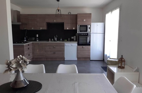 Montbazon House | Charming 4-bedroom gite in the heart of Touraine