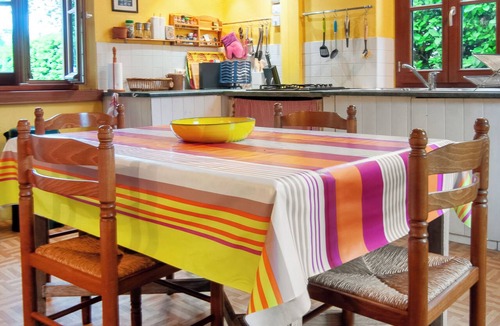 Montazels Cottage | Charming cottage with large pool, garden & views of Pyrénées, near Carcassonne