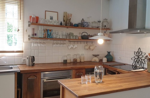 Chateauneuf-Grasse Other | Charming Provencal house with enclosed garden and swimming pool