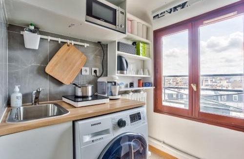 17th Arrondissement Apartment | Charming Studio - Palais de Congres