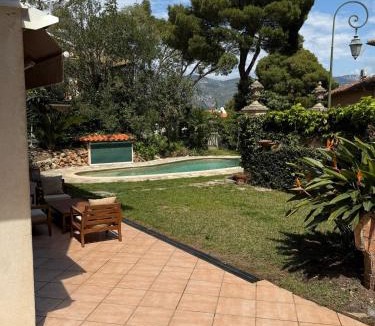 Cap-Ferrat Villa | Cozy Villa Saint-Jean-Cap-Ferrat