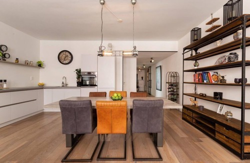 Red Light District Apartment | DAM Square, central station, luxury apartment