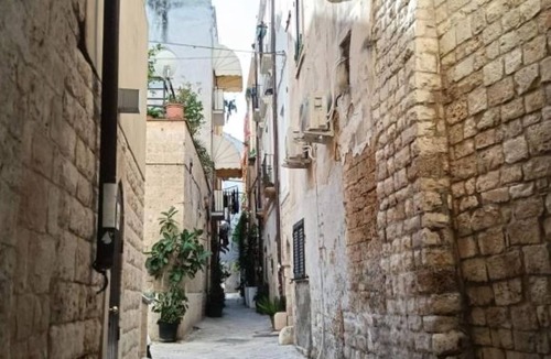 Old Town House | Dimora D'Archi in the beating heart of Bari's Borgo Antico