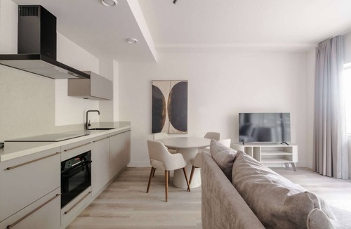 Oude Westen Apartment | Downtown Rotterdam Apt w/Free Parking & Fast WiFi