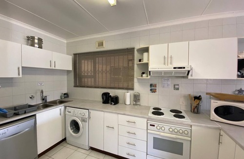 Ramsgate Beach Condo | Duzamanzi ~ a Hibiscus Coast slice of paradise.