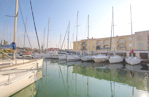 Port Grimaud Apartment | Flat 4 persons et 11 m mooring Port Grimaud