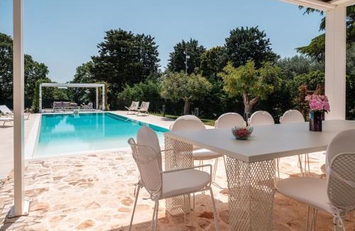 Gioia del Colle Villa | HelloAPULIA - Design Trulli Sampaolo with private pool - heated on request - Pet Friendly