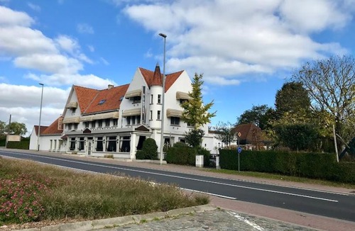 Torhout Hotel | Het Gravenhof