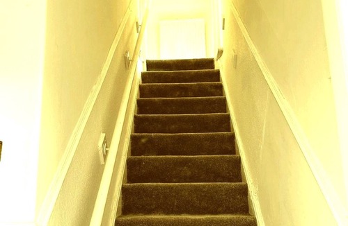 Bury House | High Class Accommodations