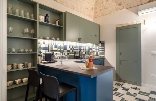 Locorotondo Apartment | Holiday Apartment "Civico40 Suite" with 2 Private Terraces, Balcony & Wi-Fi