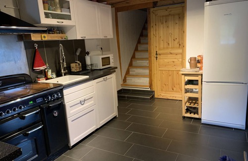 Montreux Ski Chalet | Jolie chalet dans belle région Calme reposant, enfants et animaux bien venue