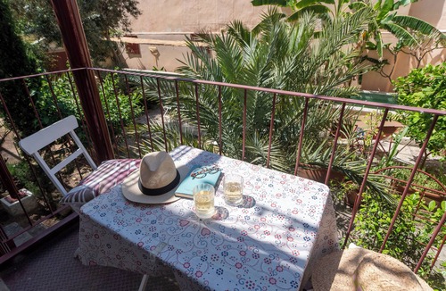 Belem Villa | Junqueira Gardens - large restored old house with garden and private pool